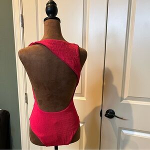 Agua Bendita Leti One Piece